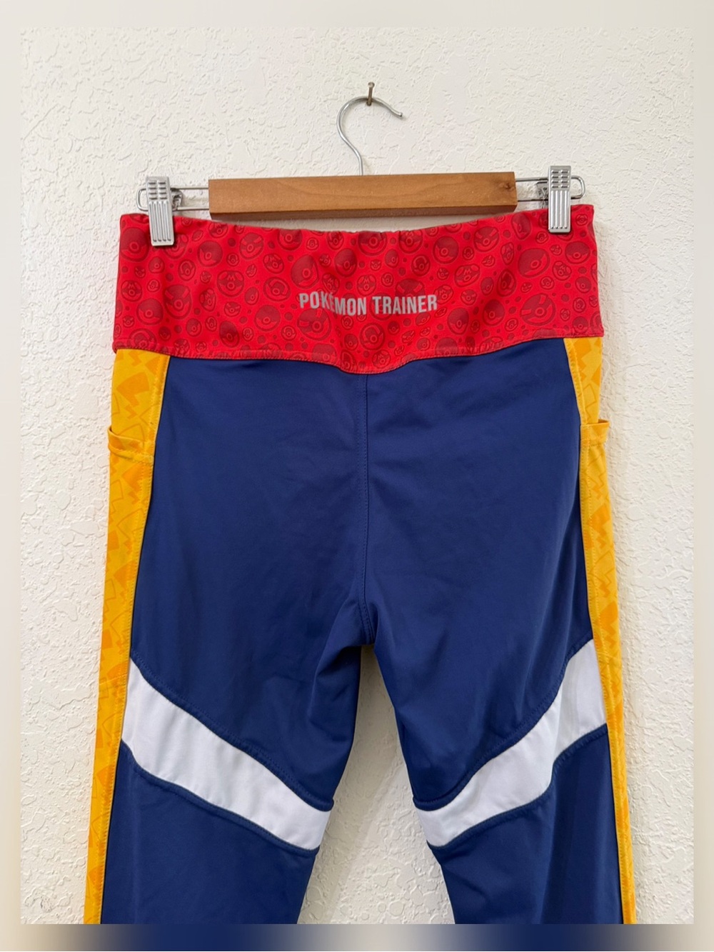 BlackMilk x Pokémon Trainer Leggings - L - Picture 8 of 14